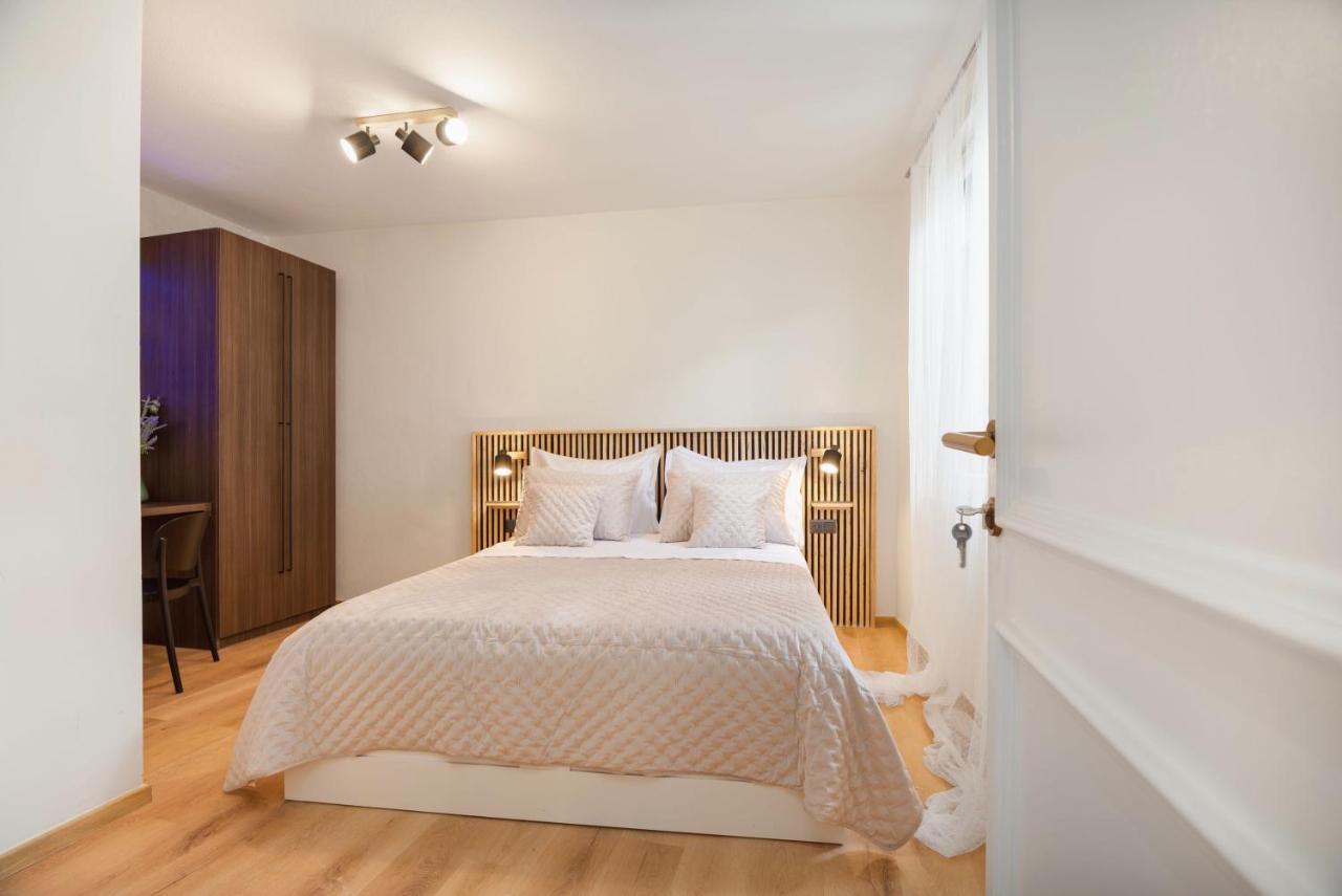 Urbi Et Orbi 2 Appartement Split